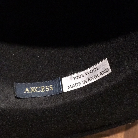 Black felt hat with olive green band - Picture 6 of 6